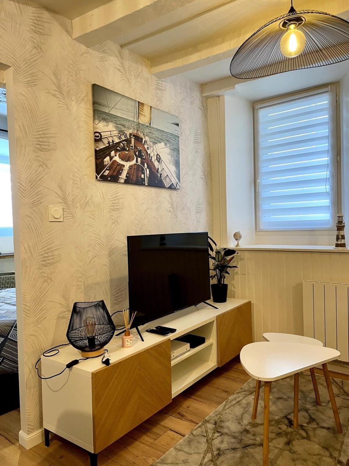 Magnifique T2 Coeur De Ville Port A Pieds 潘波勒 外观 照片